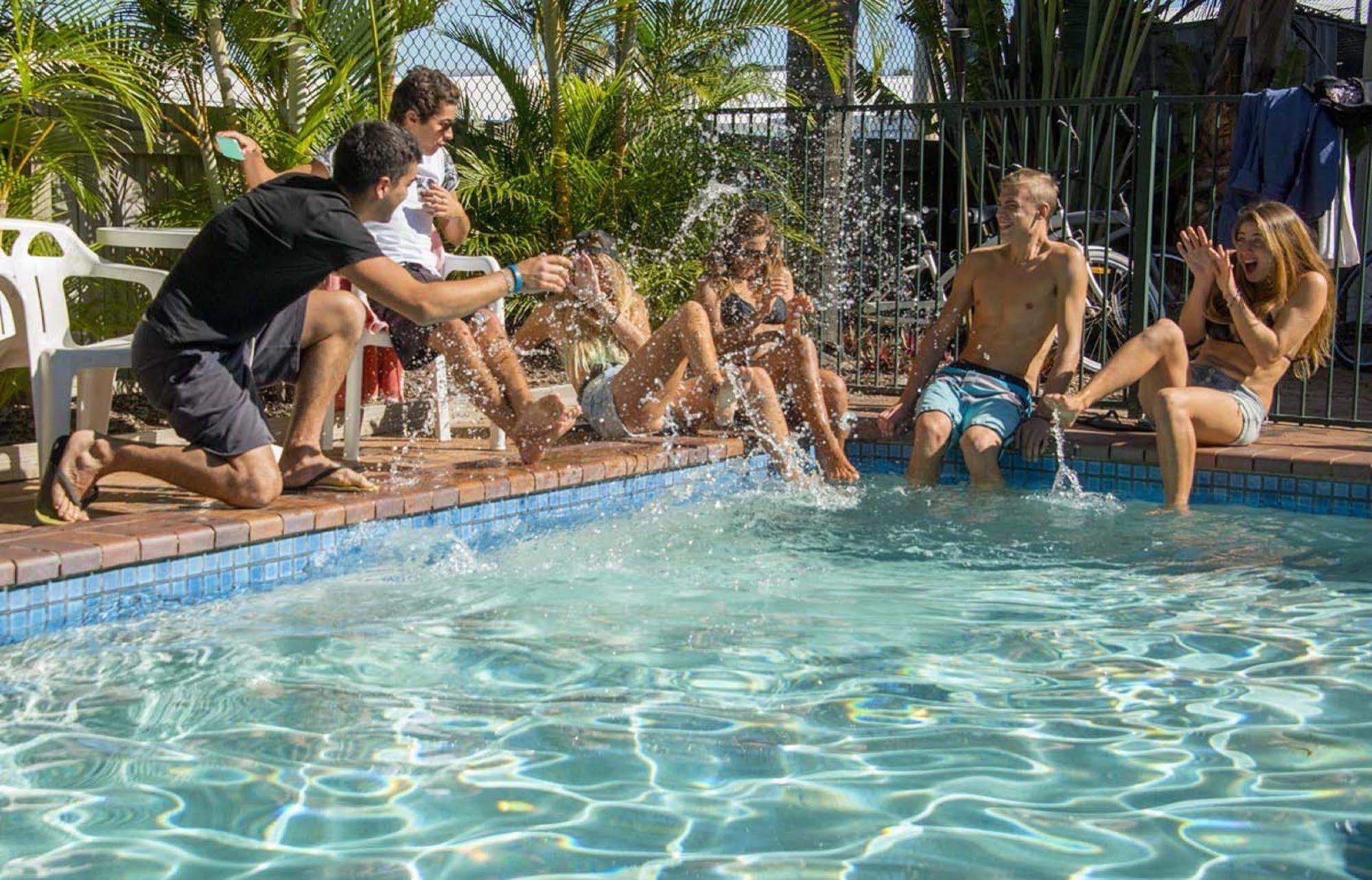 Ostello Yha Coolangatta Gold Coast Esterno foto